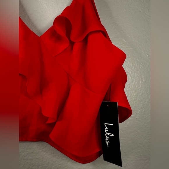 Lulus - Ruffled Crop Top - Picture 3 of 6